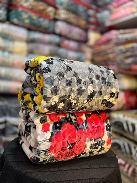 تصویر 2 از خرید پتو ایزابلا با بهترین قیمت ارسال سریع و تضمین کیفیت